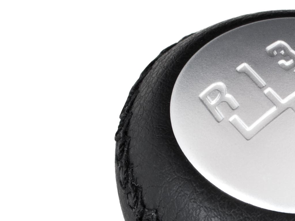 Fiat Grande Punto 2005- Gear Shift Knob, Black + Silver, 6-Speed