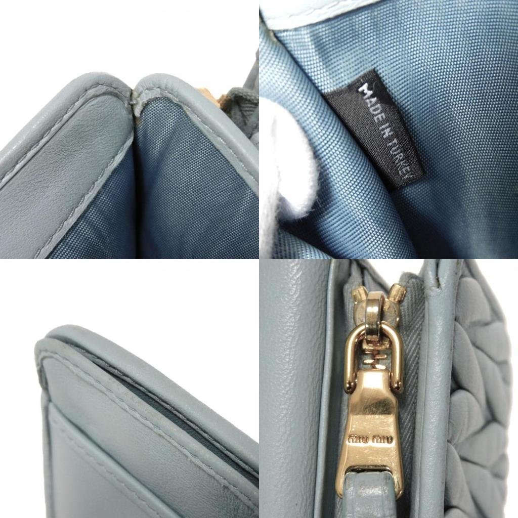 Б/у Компактный кошелек на молнии с узором Matelasse (5ML002 N88 F0012 7941) с RFID и кожей ягненка. Металлический логотип. Женский Cielo из Японии