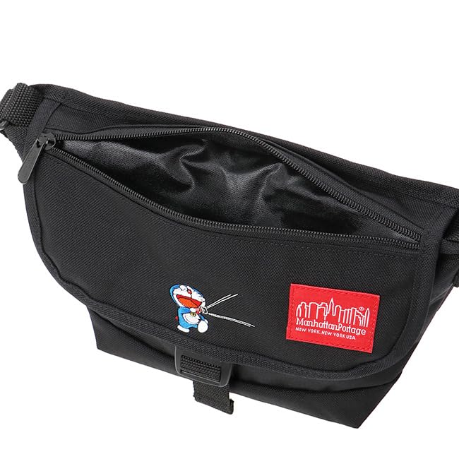 Подлинная сумка-мессенджер MP1603FZPDORA24 нейлоновая сумка-мессенджер с клапаном на молнии и карманом Doraemon 2024 черная [Manhattan Portage] [официальная]