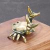Creative Solid Brass Crab Small Statue Ornament Copper Handmade Antique Animal Mini Figurines Office Desk Decor Home Decorative