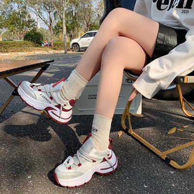 Женская обувь – Кроссовки