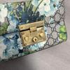 [Pre-Owned] Padlock Metal Lock Buckle Bag GG Blooms Logo Geranium Print Canvas And Leather Box Bag Chain Shoulder Crossbody Bag S - Very Good #19AOBGS