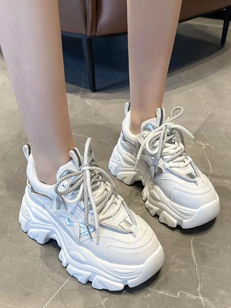 Женские повседневные кроссовки 2024 года, весна и осень, новый стиль, толстая подошва, противоскользящая, модная, сетчатая, дышащая, спортивная обувь для бега