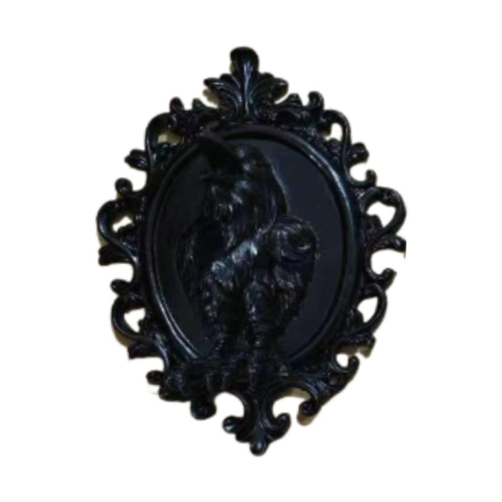 Gothic Wall Art Decor Crow Resin Sculpture Modern Decorative Piece for House Decoration Interior
