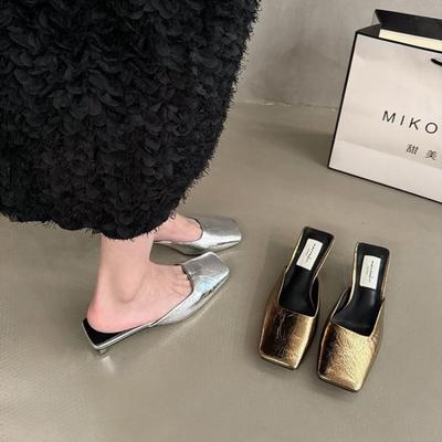 Дизайнерские женские тапочки, модные мюли с металлической пряжкой, плоские каблуки, квадратный носок, неглубокие туфли, уличные шлепанцы, женские повседневные сандалии