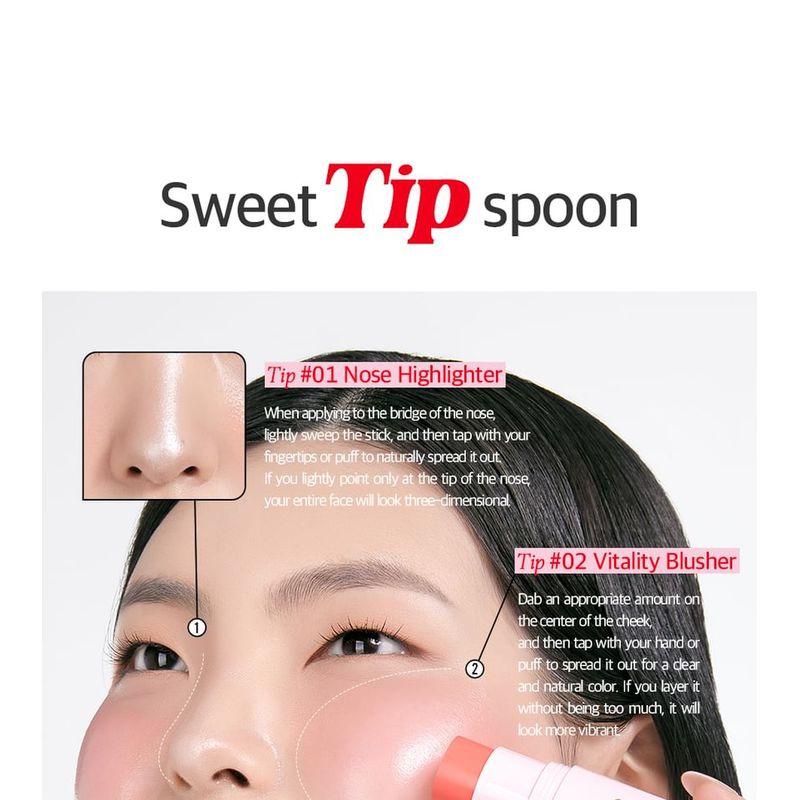CORINGCO - Glow Touch Blush & Illuminator Stick - 2 Colors