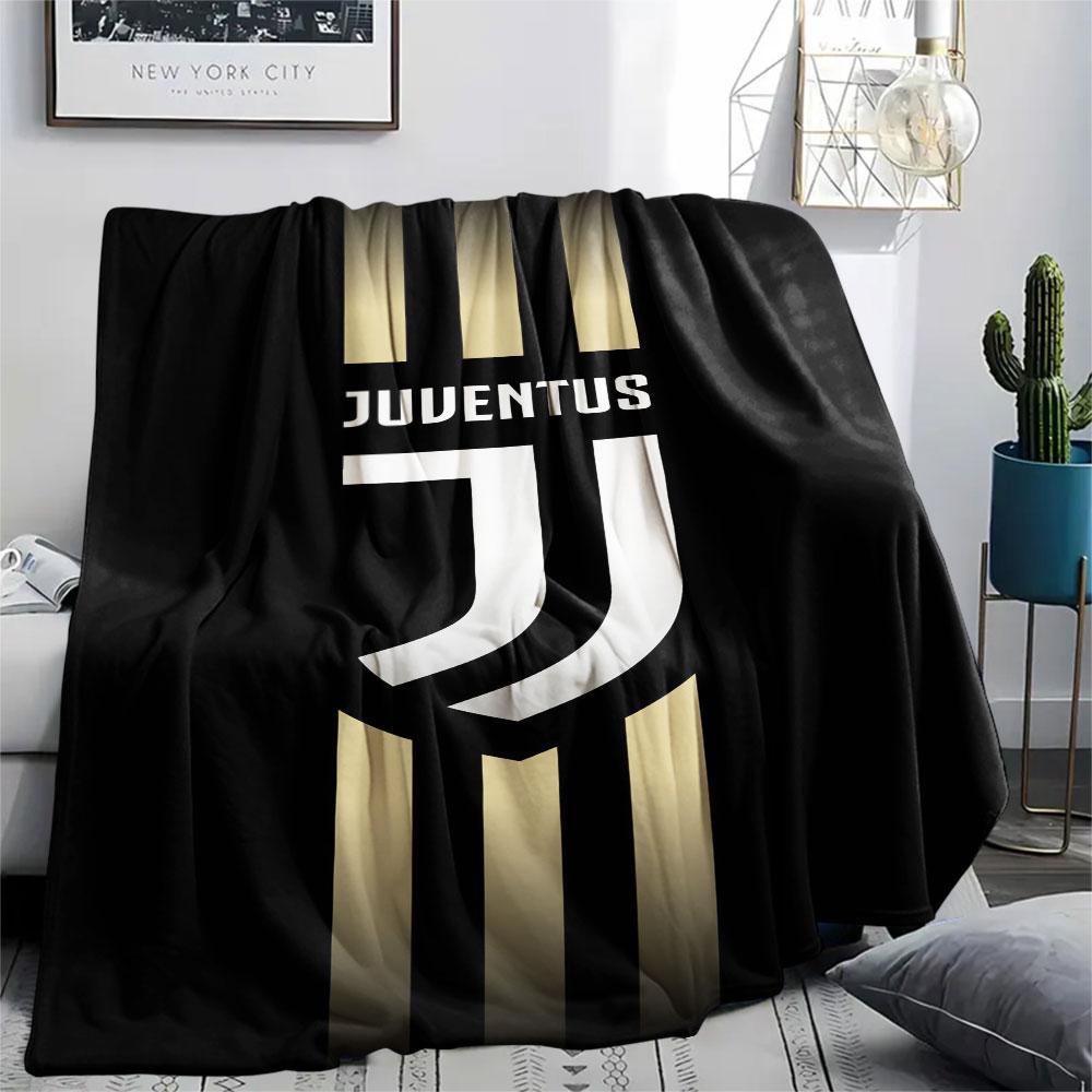 1PC Juventus Football Club Patterned Flannel Blanket Suitable For All Seasons for Home Decor Warmth and Comfort Gifts Holiday Present