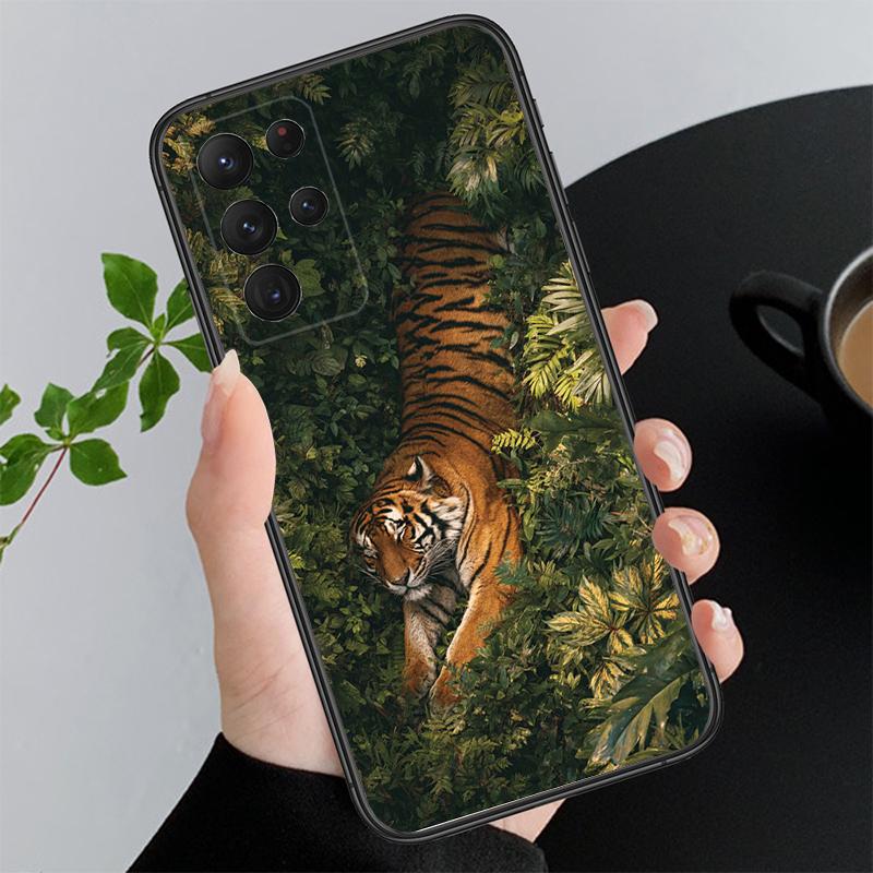 Чехол для телефона Samsung A55 A16 A56 A36 A35 A15 A53 A54 A33 A34 A25 A05S A52 A52S A14 A26 A71 Арт с тигром