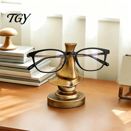 Vintage Style Desk Organizer Big Nose Glasses Holder, Retro Resin Eyeglass Stand, for Bedside Humorous Eyewear Display Home And Office Artistic