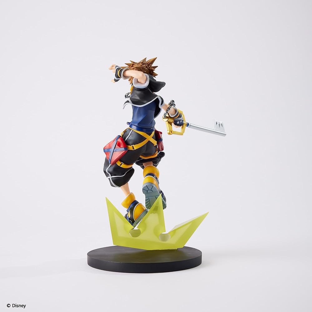 Фигурка Соры Kingdom Hearts II Формизм Коллекционная игрушка с детализированным дизайном и шарнирами