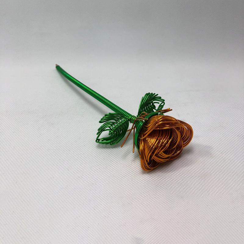 1PC Artificial Flower Couple Rose Gift Handmade Woven Rose Handicrafts Ornaments Aluminum Wire Rose Metal Model 23cm