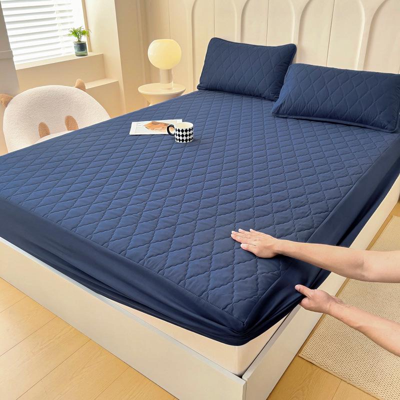 Водонепроницаемая Противоскользящая Стеганая Простыня на Резинке Защитник Матраса