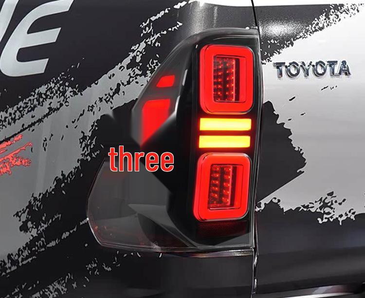 Светодиодный задний фонарь с эффектом бегущего потока для Toyota Hilux REVO 2015-2025