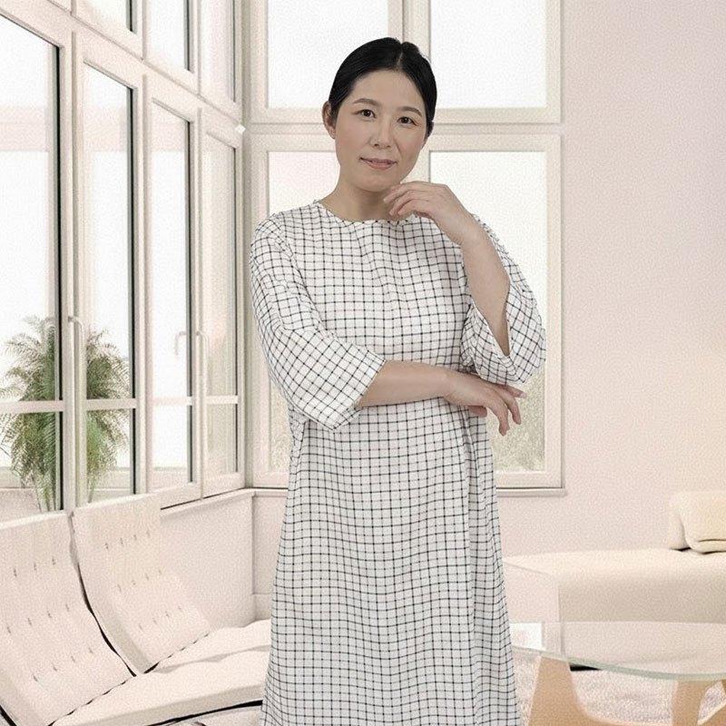 Легко надеваемая больничная одежда с круглым вырезом для доступа при кормлении Адаптивный больничный халат с завязками сзади для пациентов