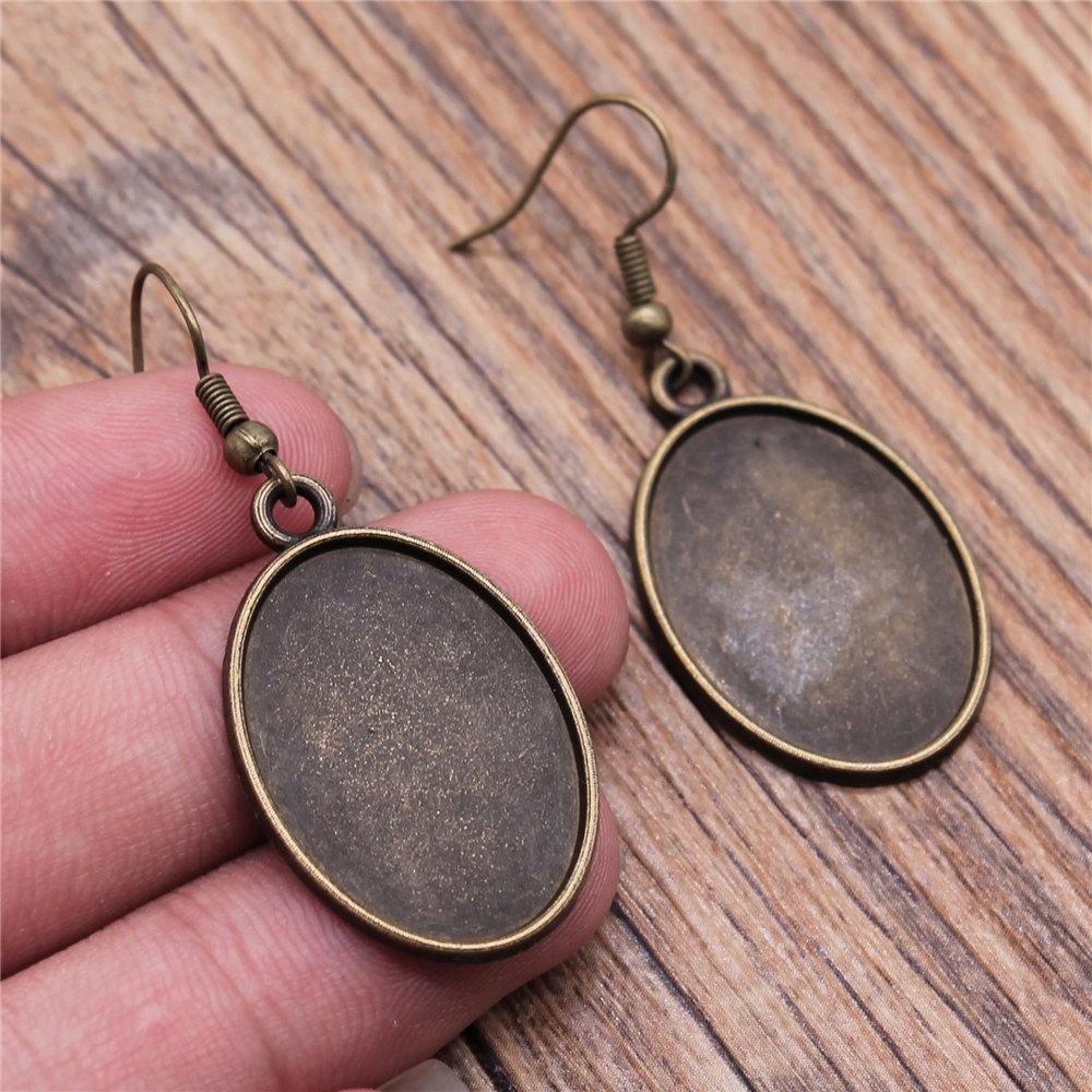Drop & Dangle Earring Oval Ear Hook Glass Cabochon Base Setting Tray Vintage Jewelry SuppliesEarring Size 18x19mm QE017