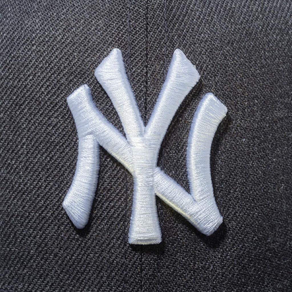 New Era Кепка New Era MLB New York Yankees NY темно-серая, вересковая 7 5950 NEYYAN DGRY HTR WHI 25J 7/8