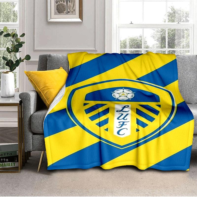 Leeds Crest Design Printed Throws Blanket Soft Flannel Blankets for Couch Bed Gifts for Men Women Picnic blanket Christmas gifts