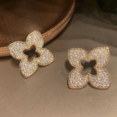 Серьги-пусеты из циркония 18 карат в виде полых цветов, изысканные серьги класса люкс, универсальные серьги с темпераментом