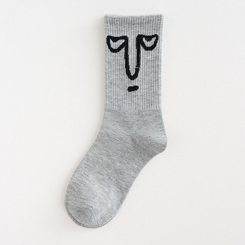 Fashion Woman Socks Cartoon Print Kawaii Cute Socks Casual Unisex Men Women Harajuku Streetwear Hip Hop Skateboard Crew Sock 4839