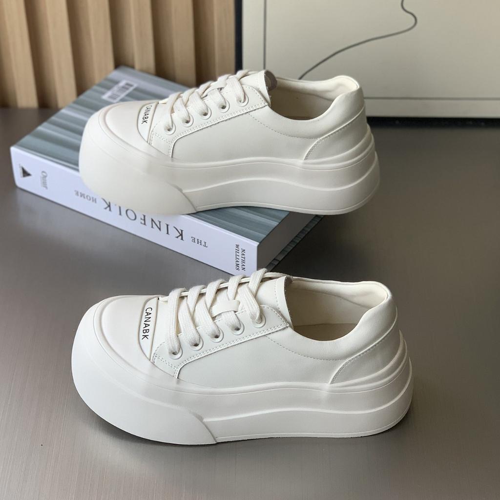 Белые туфли на платформе женские осенние новые кожаные универсальные женские туфли с круглым носом на шнуровке повседневные спортивные кеды