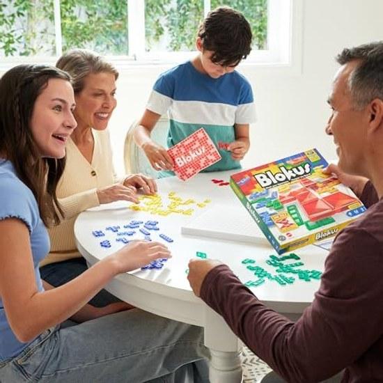 Настольная игра Mattel Blokus Образовательная для 2-4 игроков от 7 лет BJV44