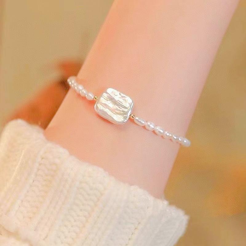 Special-shaped Baroque pearl bracelet for women's summer commuting light luxury niche design high-end Xiaomi beads jewelry Hong Kong style