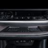 Car wireless charger For Toyota Highlander 2015-2021 phone mount mobile holder charging pad 15W Fast charge Accessories