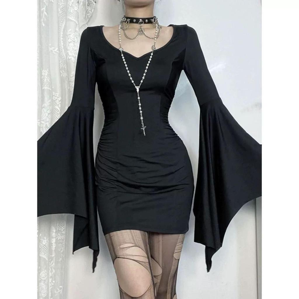 Plus Size Dark Style Bat Sleeve Black Dress for Halloween - Slimming French Skirt