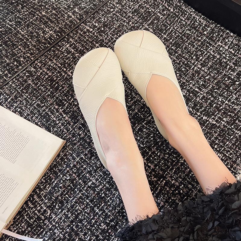 Женские туфли на плоской подошве с мягкой подошвой, корейская версия обуви Doudou, весна-осень 2025, новые туфли для бабушек с одной педалью, неглубокие ленивые туфли