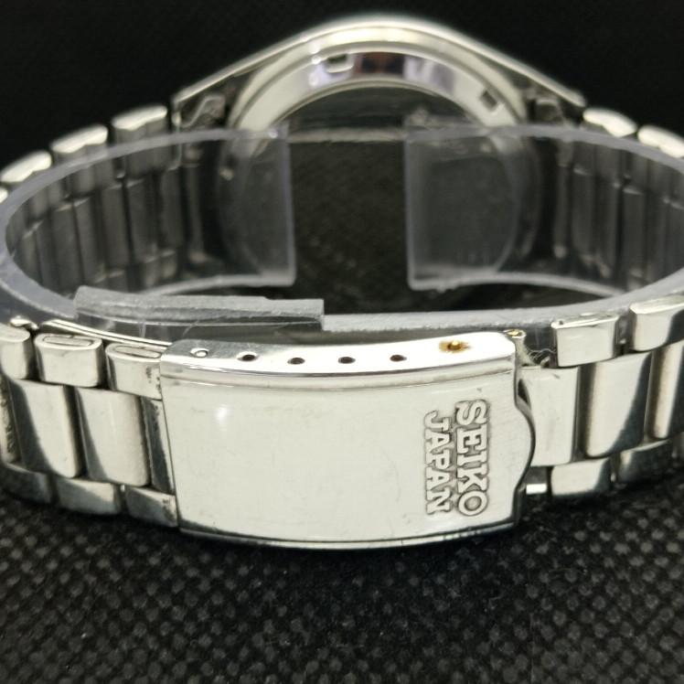 USED VINTAGE SEIKO 5 AUTOMATIC 7S26A JAPAN MENS WHITE WATCH 621b-a413551-2 SKU621b-a413551