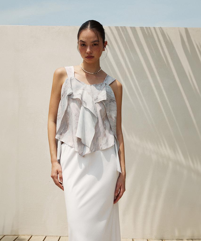 RE RHEE Frill Detail Sleeveless Top