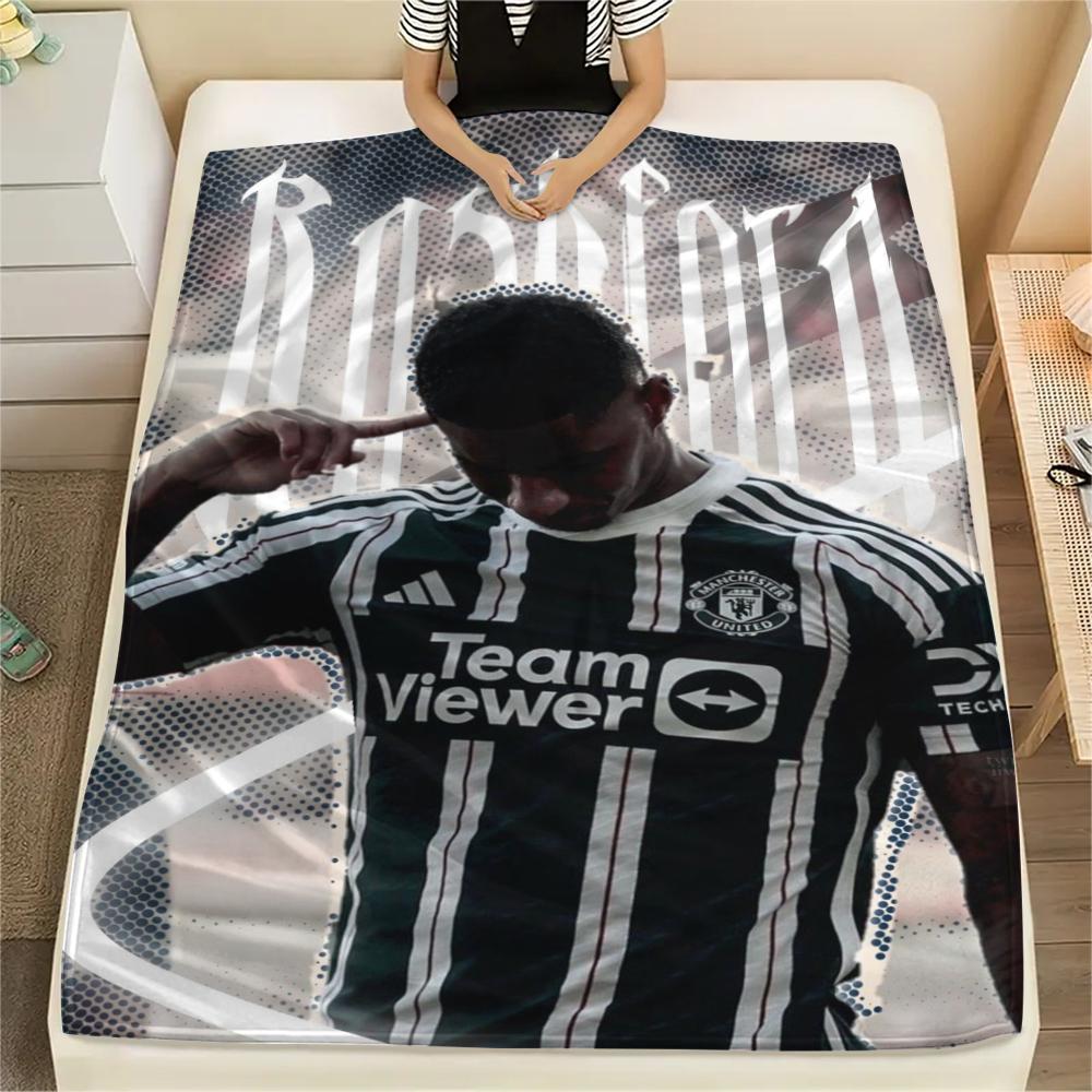 1PC Marcus Rashford Print Flannel Blanket, High quality Comfortable for All Seasons, Home Decor, Warmth and Comfort, Perfect for Christmas Gifts