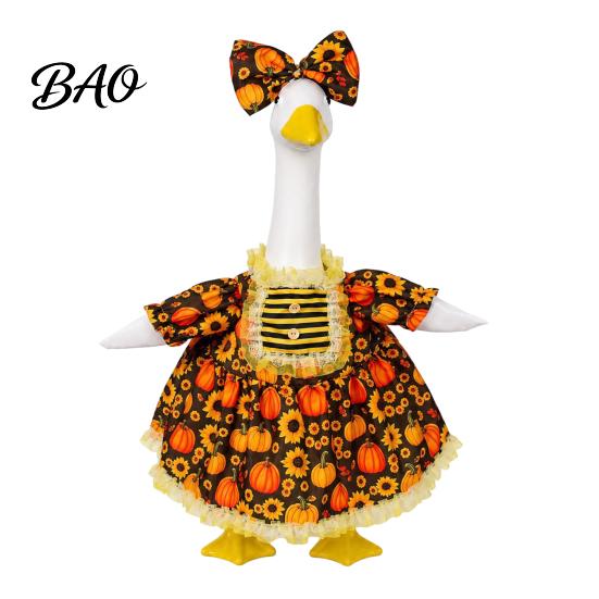 Seasonal Goose Dress for Outdoor Display Thanksgiving Porch Outfits 23" Statue, Fall Maple Leaf Themed Costume with Hat Pumpkin Clothes, Autumn