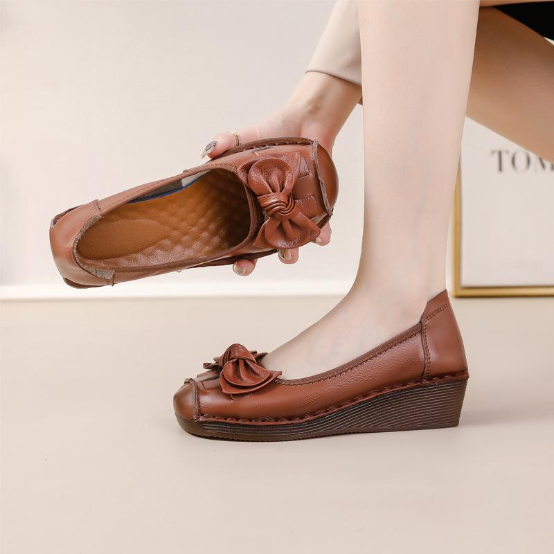 Новые ретро-лоферы из коровьей кожи женские балетки с бантом роскошные женские дизайнерские туфли с низкой мыской женские мокасины на танкетке