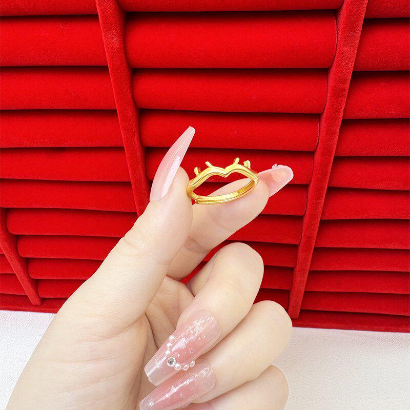 Изысканное открытое кольцо цвета песка и золота для женщин: Высококачественный нишевый дизайн, легкий роскошный стиль, стойкий цвет, имитация золота.