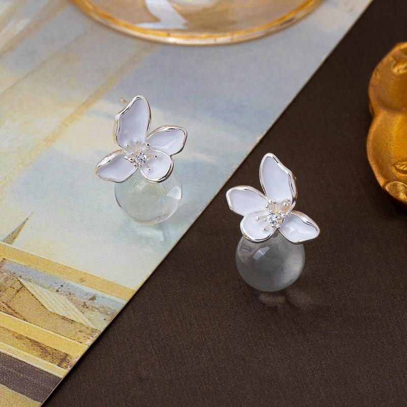 French retro micro-inlaid zirconium oil drop flower pearl crystal earrings women's light luxury elegant niche design fashion earrings