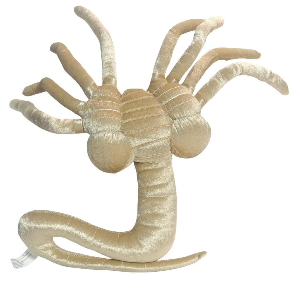 Плюшевая кукла в виде смертоносного корабля необычной формы