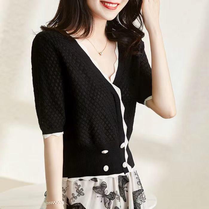 Женская трикотажная футболка с короткими рукавами, летняя новая модная приталенная футболка с V-образным вырезом, футболка из ледяного шелка