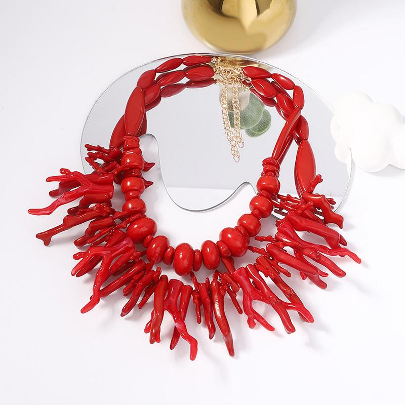 2Pcs Vintage Exaggerated Red Coral Beaded Necklace For Women Girls Bohemian Style Statement Irregular Necklace Holiday Gifts