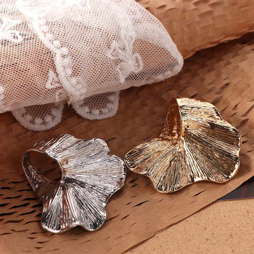 Pleated Design Ginkgo Leaf Ring Three-dimensional Texture Fan-Shaped Ring Index Finger
