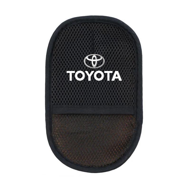 1Pcs Car Wash Glove Wool Soft Polish Cleaning Brush Tool Keyring For Toyota Camry RAV4 CHR Prius Auris Yaris Prado Hilux Corolla