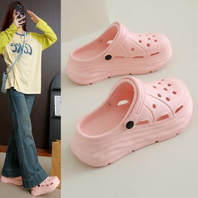 Новые летние прохладные тапочки женские на толстой подошве с закрытым носком универсальные дырчатые туфли удобная мягкая подошва повседневные полушлепки