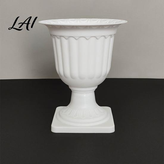 Faux Plant Flowerpot Flower Urn Planter Plastic Pot White Small Overwatering Prevention Planter Urn Elegant Retro