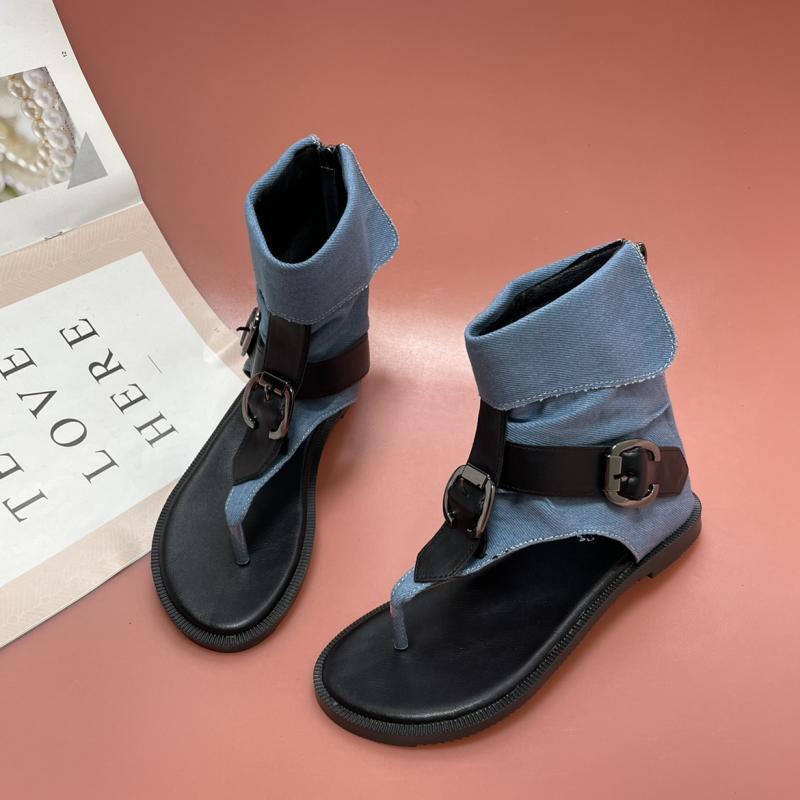 Винтажные римские сандалии женские на плоской подошве 2025 лето новые синие джинсовые с пряжкой на носке мягкая подошва универсальные сандалии женская обувь
