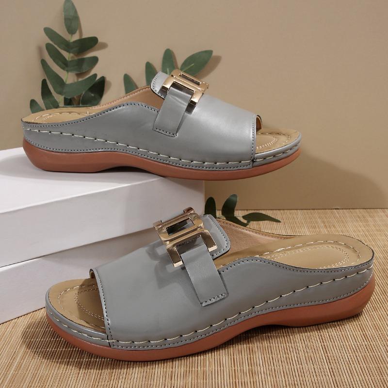 Женские летние шлепанцы на платформе больших размеров с открытым носком и ремешком