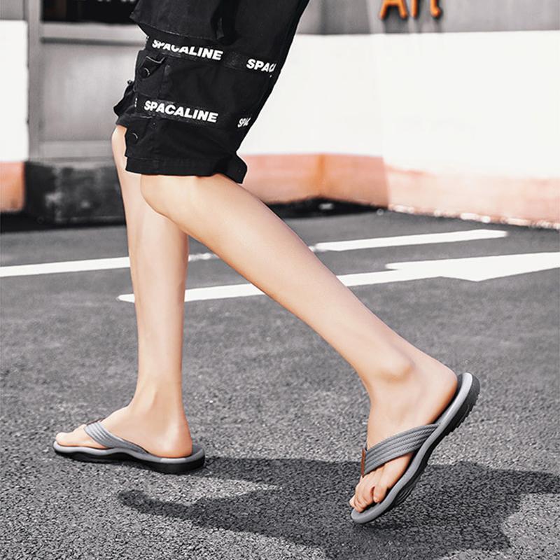 Мужские шлепанцы для лета, повседневные шлепанцы, мужские сандалии для ношения на открытом воздухе, нескользящие пляжные сандалии