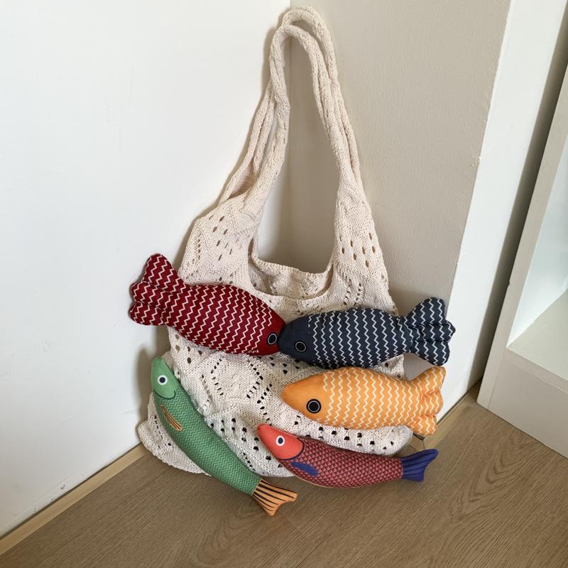Нишевая креативная вязаная сумка женская летняя новая универсальная сумка через плечо мультяшная сумка-тоут для поездок на работу