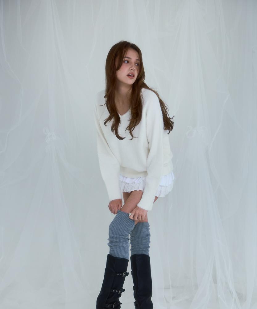 ROSEFRANTZ Fur V-Neck Knit [Ivory]