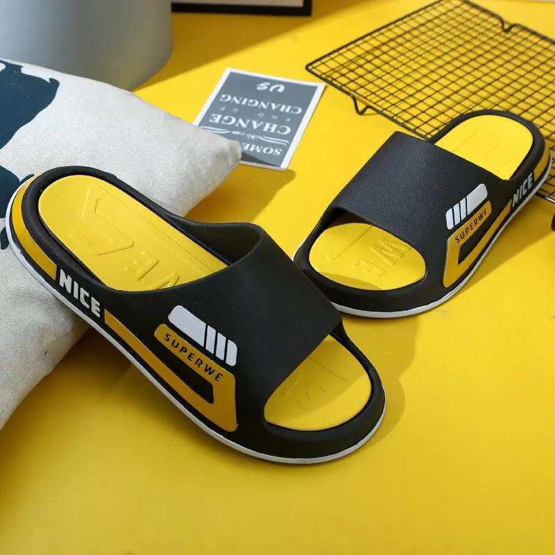 Мужские тапочки 2024 года: Модный, стильный и универсальный. Износостойкий и нескользящий, идеально подходит для использования на открытом воздухе дома или в общежитиях.