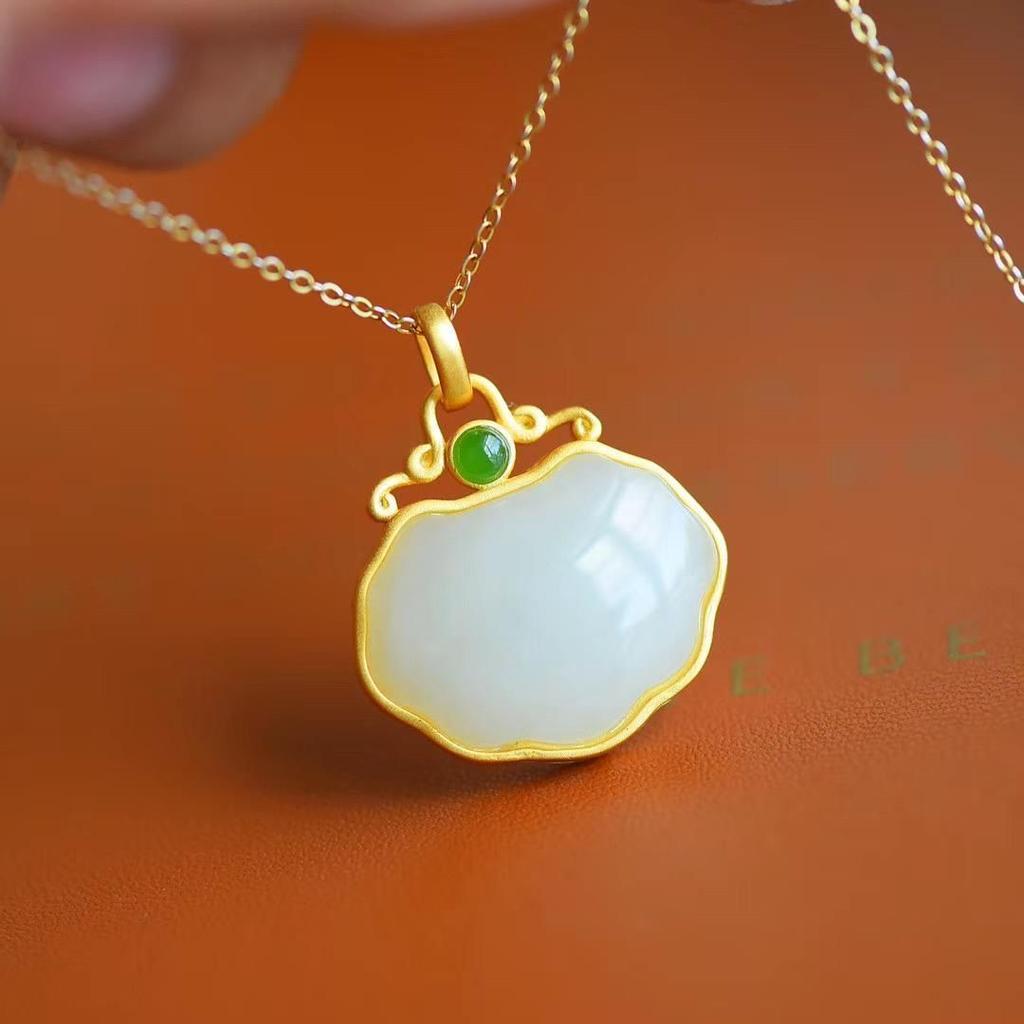 White Jade Ruyi Pendant Natural 925 Silver Talismans Luxury Amulets Chalcedony Necklace Gemstones Designer Gemstone Man Jewelry